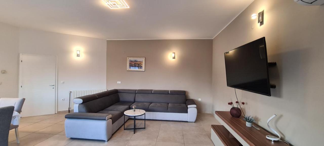 Apartments Maestral Сплит Экстерьер фото